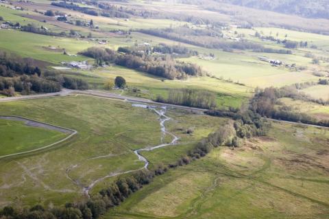 Aerial photo of Hansen Creek restoration site in Skagit County, WA. October 15, 2010. Photo: Kari Neumeyer/NWIFC Aerial photo of Hansen Creek restoration site in Skagit County, WA. October 15, 2010. Photo: Kari Neumeyer/NWIFC