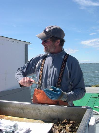 Geoff Menzies, Manager of the Drayton Harbor Community Oyster Farm. Photo: Betsy Peabody